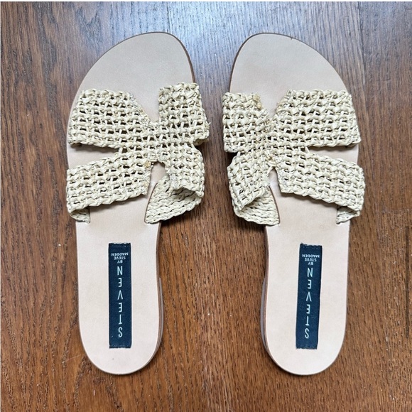 Steven by Steve Madden | Greece Slides - Picture 9 of 10